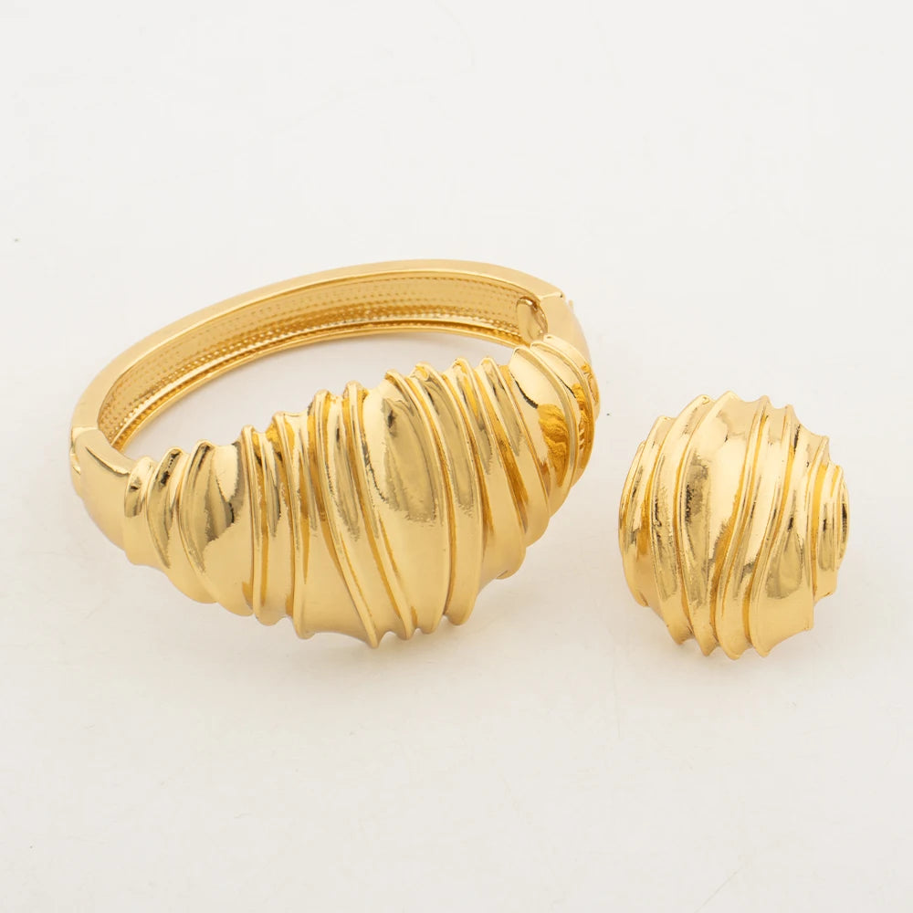 Luxury Designer Bracelet Bangles with Ring For Women Dubai Woman Gold Color Cuff Bracelet Female Bridal Wedding