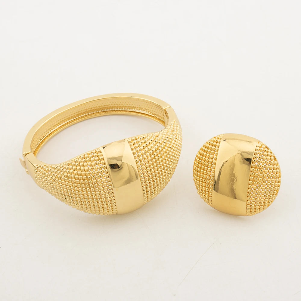 Luxury Designer Bracelet Bangles with Ring For Women Dubai Woman Gold Color Cuff Bracelet Female Bridal Wedding