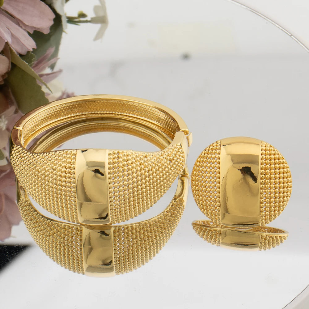 Luxury Designer Bracelet Bangles with Ring For Women Dubai Woman Gold Color Cuff Bracelet Female Bridal Wedding