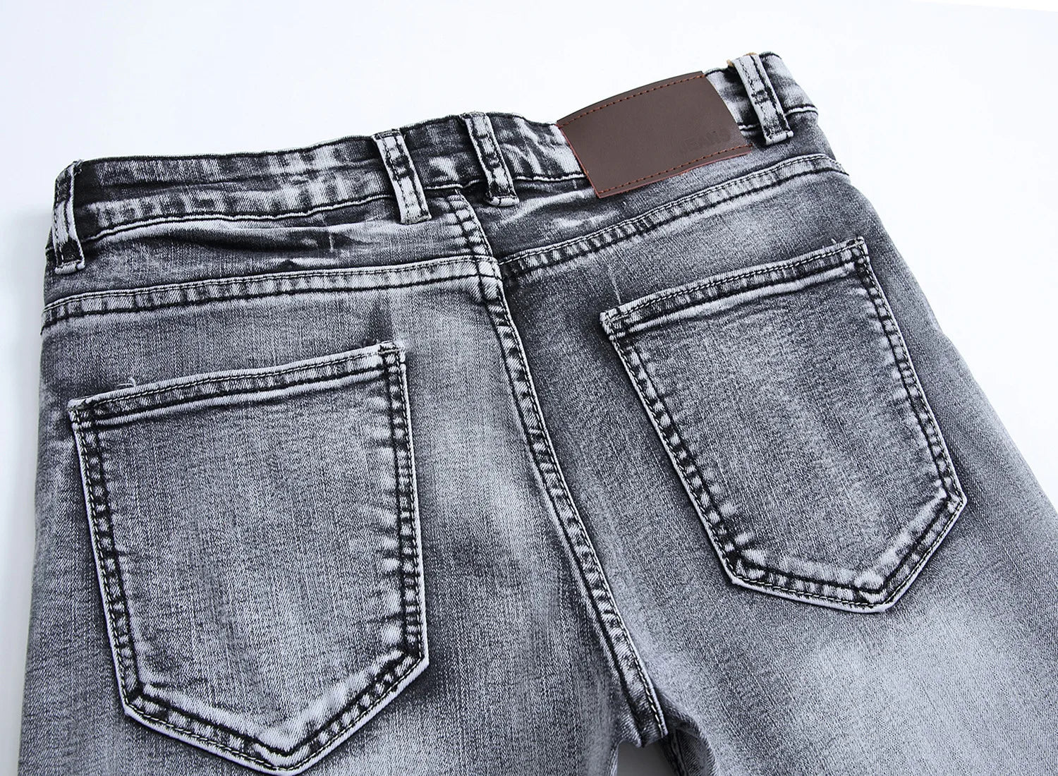 New 2026 Men's Grey Jeans Pants Fashion Casual Slim Fit Small Feet Long Pants Trend Versatile Stretch Denim Trousers for Men