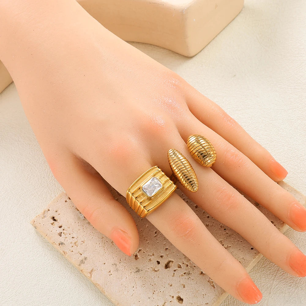 High End Waterproof Hollow Stainless Steel Finger Ring Trendy for Women Personalize Jewelry Wholesale