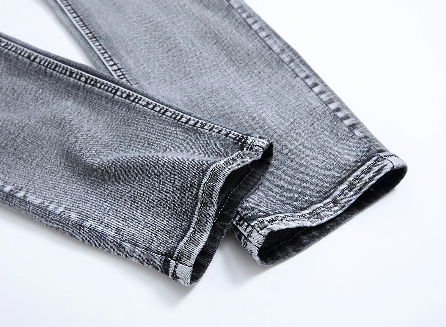 New 2026 Men's Grey Jeans Pants Fashion Casual Slim Fit Small Feet Long Pants Trend Versatile Stretch Denim Trousers for Men