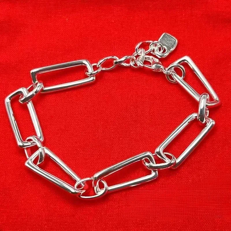 New best-selling fashionable geometric bracelet with interlocking rings, ladies' commemorative day gift bag