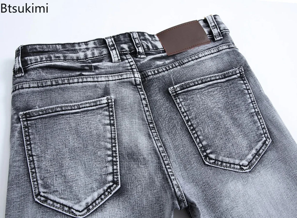 New 2026 Men's Grey Jeans Pants Fashion Casual Slim Fit Small Feet Long Pants Trend Versatile Stretch Denim Trousers for Men