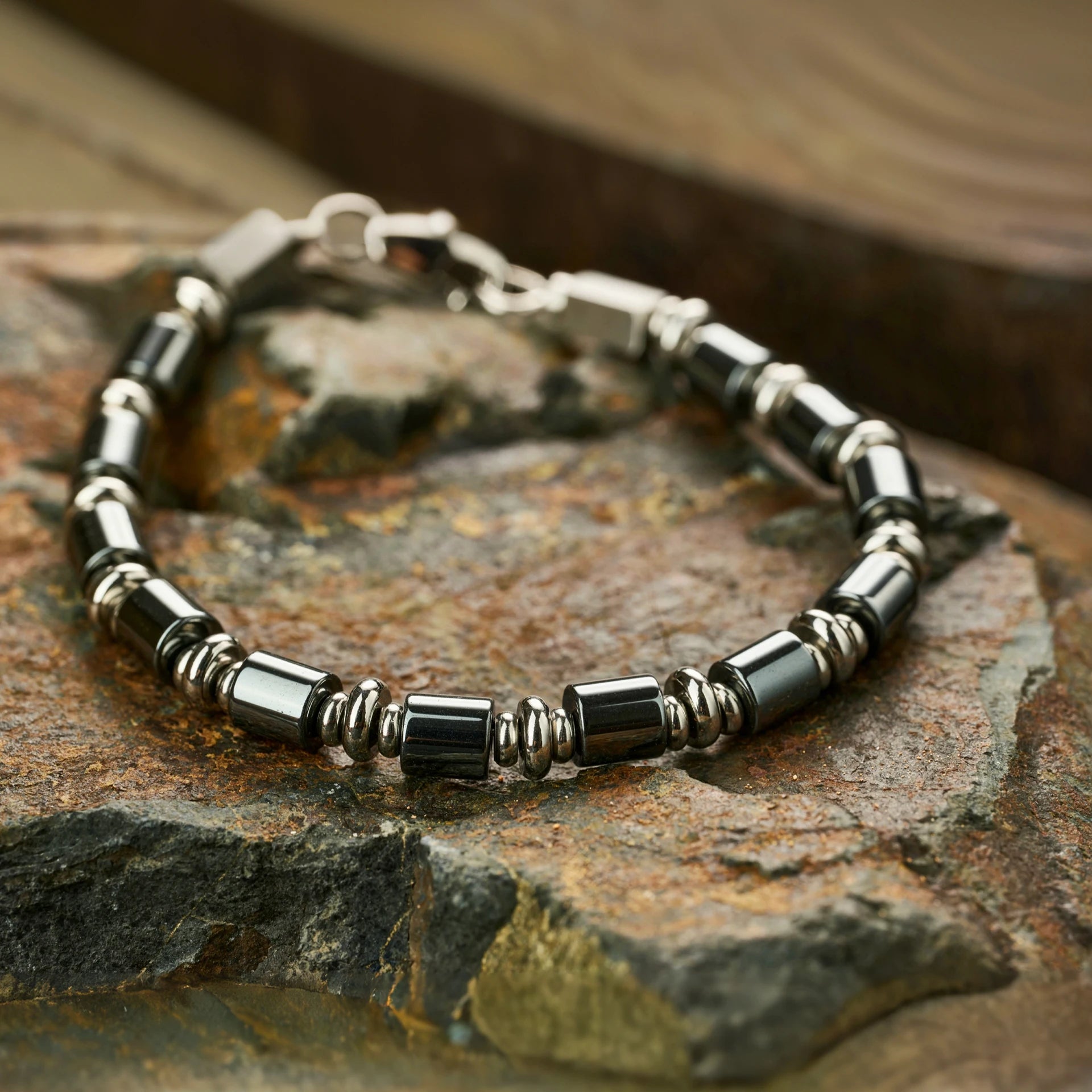 Men's Hematite Bracelet: Retro Chic, Minimalist Design, Cuban Chain Link, Niche Luxury Accessory.