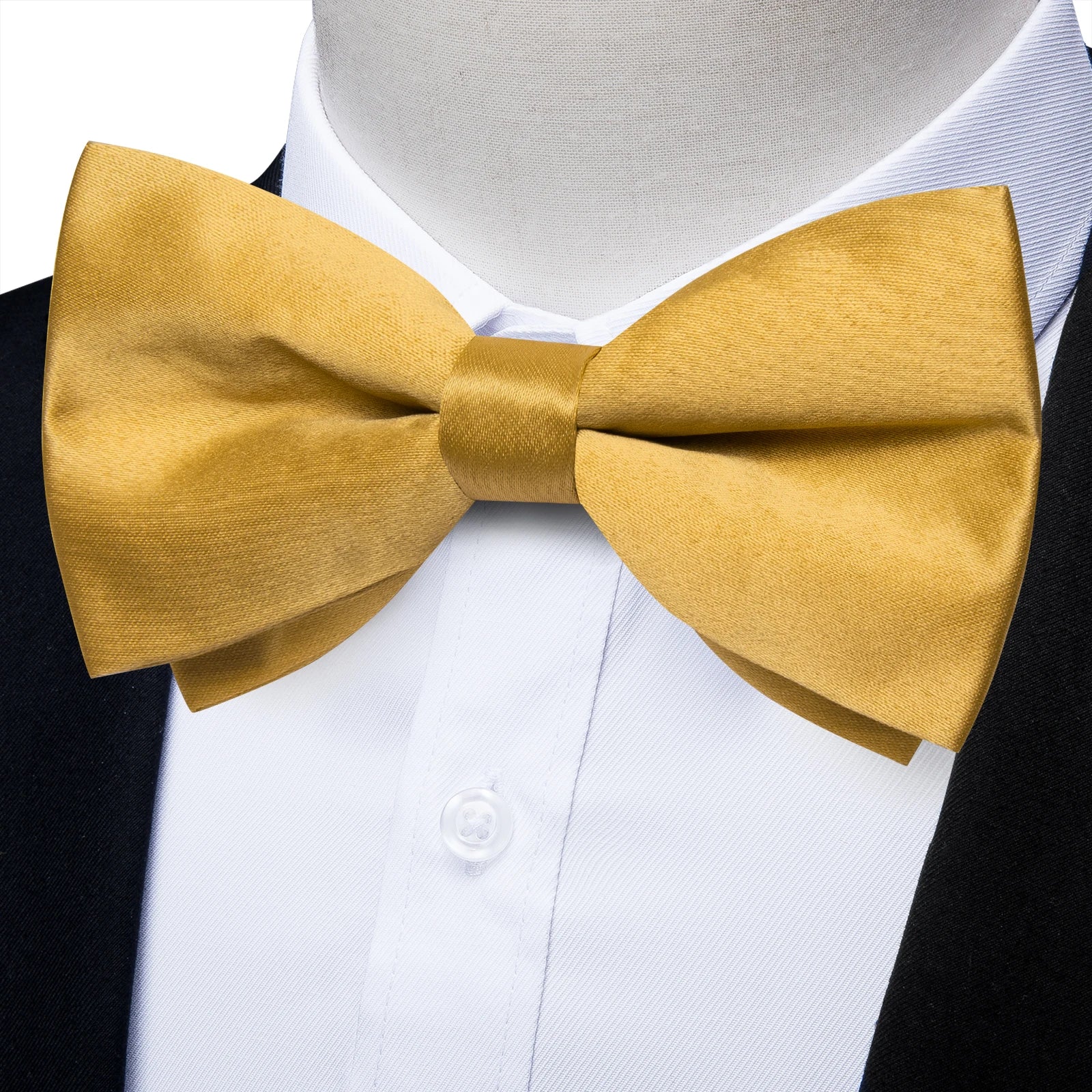 Classic Pre-tied Bowtie for Man Accessory Gold Men's Bow Tie Pocket Square Cufflinks Set Wedding Business Butterfly Knots Gifts
